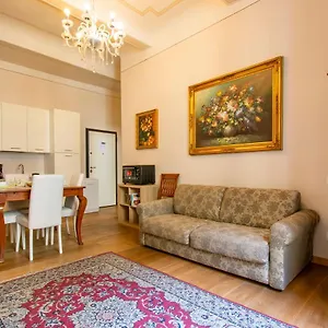 https://casa-giotto-tintori-apt.it-tuscanyhotel.com