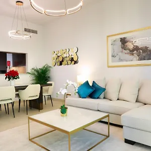 https://spacious-2br-wide-open-views-to-burj-khalifa-fountain.sharjah-hotels.com